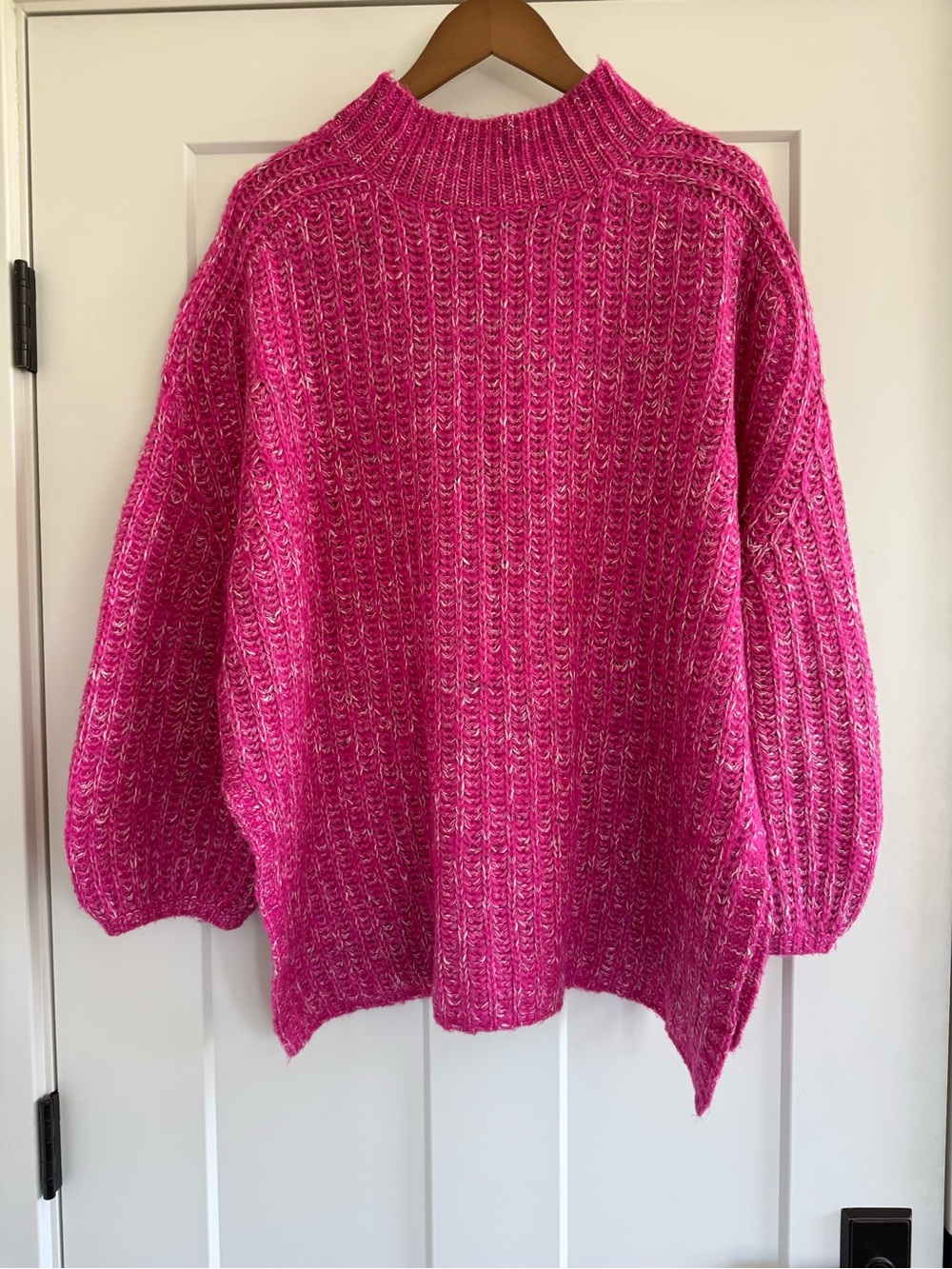 Pilcro Hot Pink Chunky Ribbed Mock Neck Sweater  Large - Picture 4 of 10